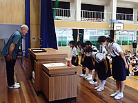 P9011237